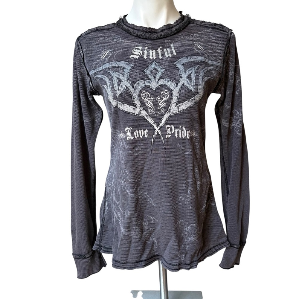 Sinful by Affliction Y2K Grunge Graphic Reversible Thermal Long Sleeve Top